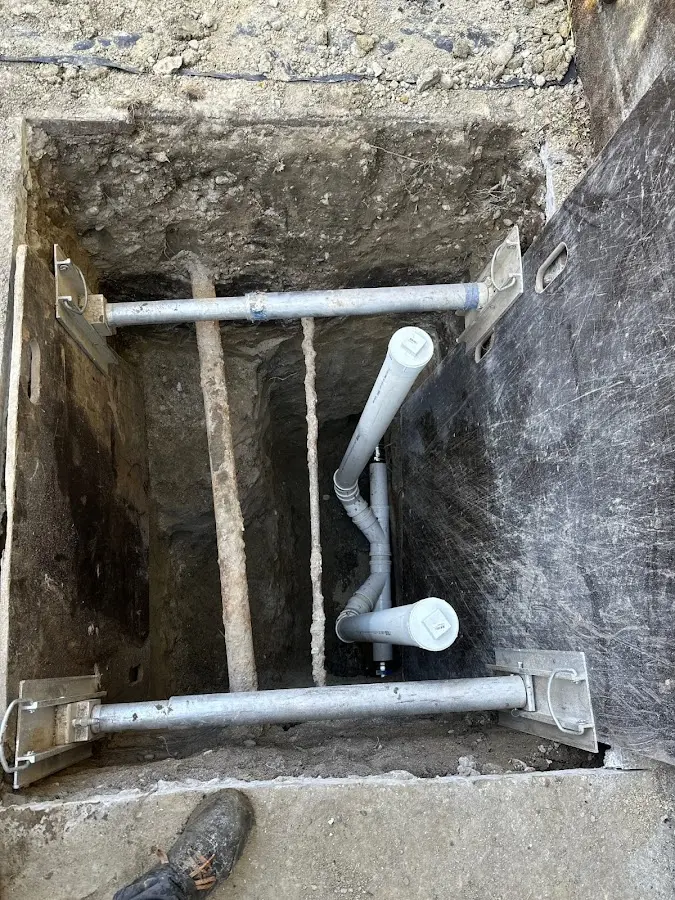 Experienced plumber completing Gas Line Repair work in South St. Paul
